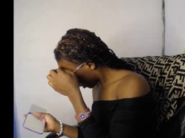 Tylaluv April 10, 2026 Chaturbate stream image