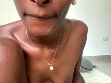Naughty_Rue April 10, 2026 Chaturbate stream image