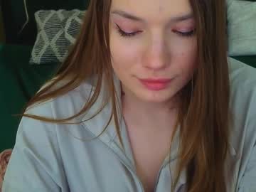 Icedanielles April 10, 2026 Chaturbate stream image