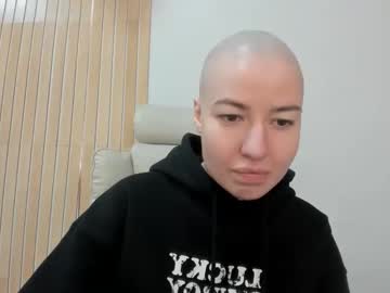 Julia_Bright April 10, 2026 Chaturbate stream image