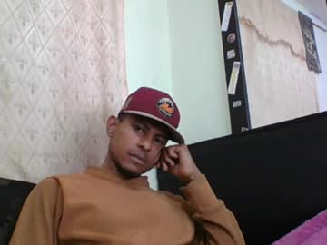 Sexyleon69 April 10, 2026 Chaturbate stream image