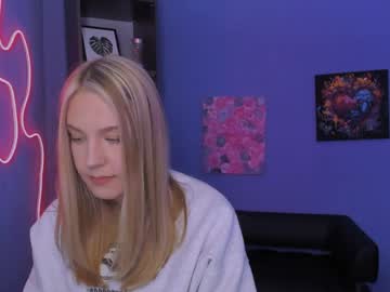 Shinykaya April 10, 2026 Chaturbate stream image