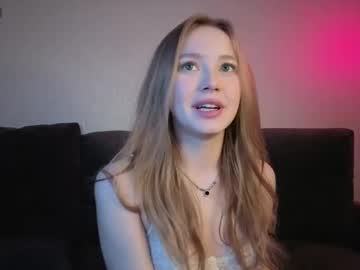 Elinamilller April 10, 2026 Chaturbate stream image