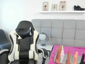 Chlooe_Zoe April 10, 2026 Chaturbate stream image