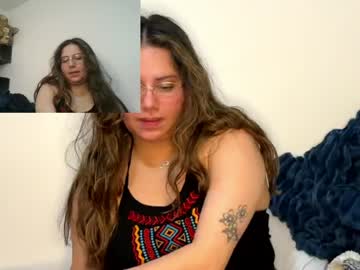 Becreative_ April 11, 2026 Chaturbate stream image