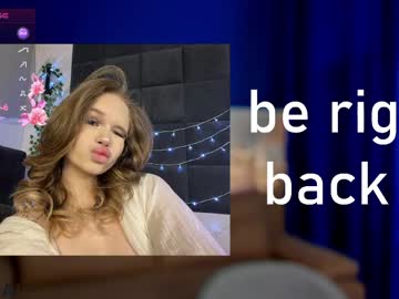 Kelly_Holmess April 11, 2026 Chaturbate stream image