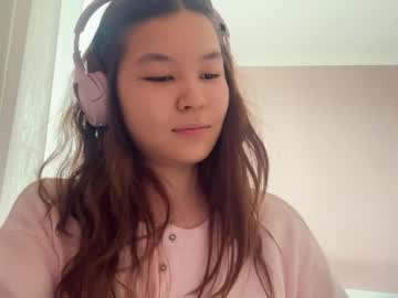 Neliahinkley April 11, 2026 Chaturbate stream image