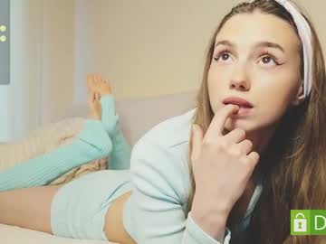 Shypeachmaru April 11, 2026 Chaturbate stream image