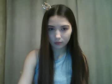 Krissti22 April 11, 2026 Chaturbate stream image