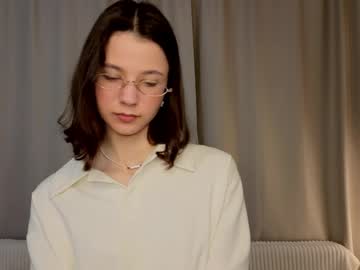 Serinazele April 11, 2026 Chaturbate stream image