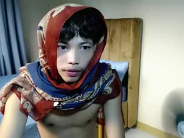 Itzme_Curlyalvin April 12, 2026 Chaturbate stream image
