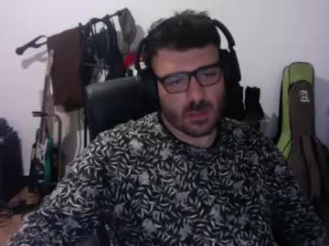Redbonezzzz April 12, 2026 Chaturbate stream image