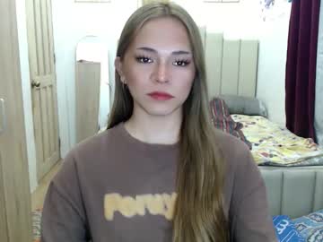 Queen_Heart0 April 12, 2026 Chaturbate stream image