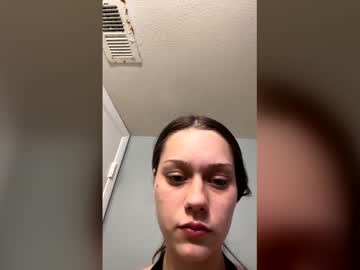 Brattezz April 12, 2026 Chaturbate stream image