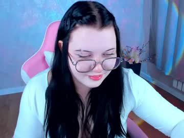 Kira_G0ld April 12, 2026 Chaturbate stream image