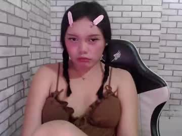 Hoelymelissaa April 12, 2026 Chaturbate stream image
