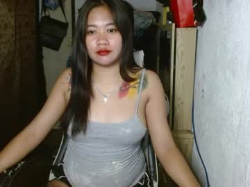 Urfynestasian April 12, 2026 Chaturbate stream image