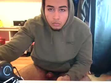 Ezzteban935 April 12, 2026 Chaturbate stream image