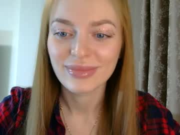 Mariwell April 12, 2026 Chaturbate stream image