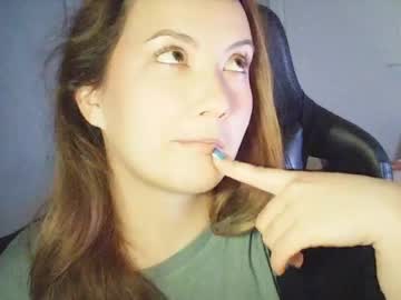 Moodiemira April 12, 2026 Chaturbate stream image