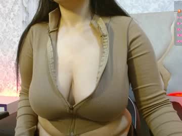 Karoll_Tay1 April 13, 2026 Chaturbate stream image