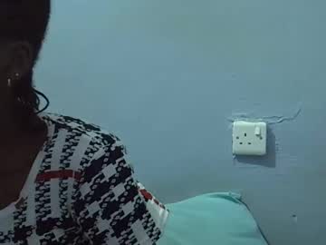 Petite_Bella21 April 13, 2026 Chaturbate stream image