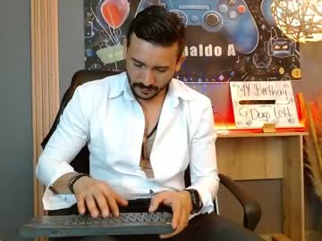 Reiko_85_ April 13, 2026 Chaturbate stream image