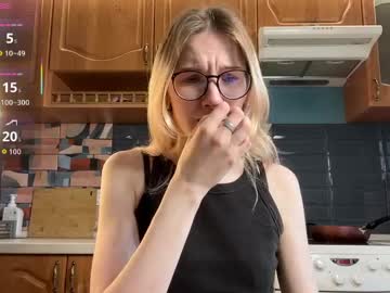 Eileencrowday April 14, 2026 Chaturbate stream image
