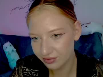 Earn_My_Lily April 14, 2026 Chaturbate stream image