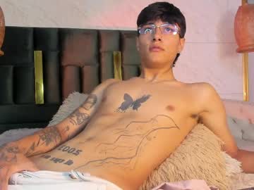 Santiago_Cortezz April 14, 2026 Chaturbate stream image
