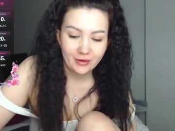 Alexa_Cruze April 14, 2026 Chaturbate stream image
