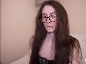 Snowww_White April 14, 2026 Chaturbate stream image