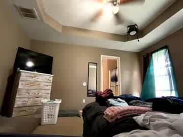 Creeksidecouple April 14, 2026 Chaturbate stream image
