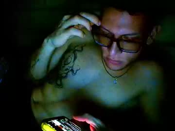 Travisdiamonds April 15, 2026 Chaturbate stream image