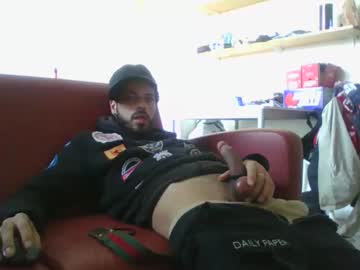 Triestjoe April 15, 2026 Chaturbate stream image