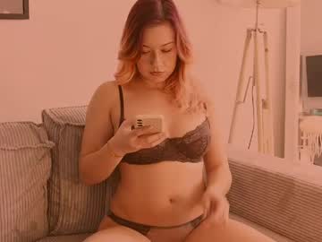 Lucyxlou April 15, 2026 Chaturbate stream image