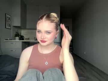 Kirtova April 15, 2026 Chaturbate stream image