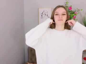 Marta_Genne April 15, 2026 Chaturbate stream image