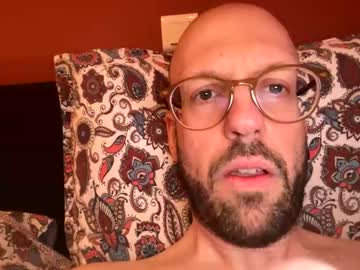 Realhorsedick stream photo from April 15, 2026