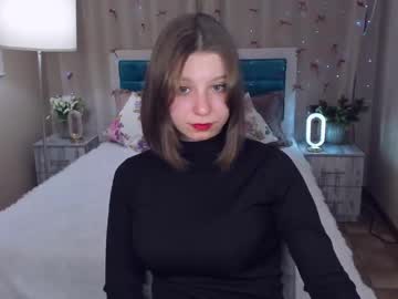 Rinacake April 15, 2026 Chaturbate stream image