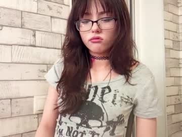 Doretharuschak April 15, 2026 Chaturbate stream image