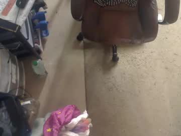 Aliceleemcgee April 15, 2026 Chaturbate stream image