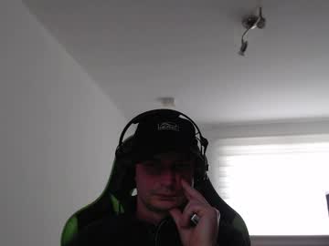 Easypeasyglasgow April 15, 2026 Chaturbate stream image