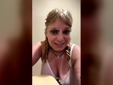 Prey4u April 15, 2026 Chaturbate stream image