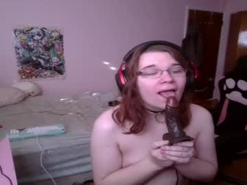 Ariathebrat April 15, 2026 Chaturbate stream image