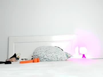Sarah_T33n stream photo from April 15, 2026