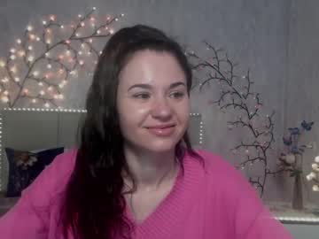 Kiaracriegs April 15, 2026 Chaturbate stream image