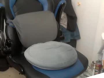 Blackshuggies April 15, 2026 Chaturbate stream image