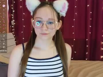 Your_Foxy_Dream April 16, 2026 Chaturbate stream image