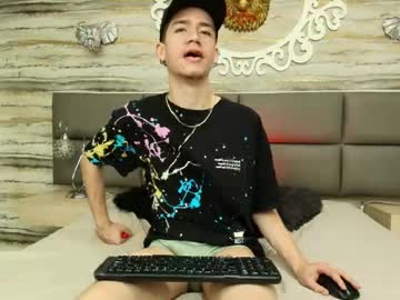 Maikol_Newman April 16, 2026 Chaturbate stream image